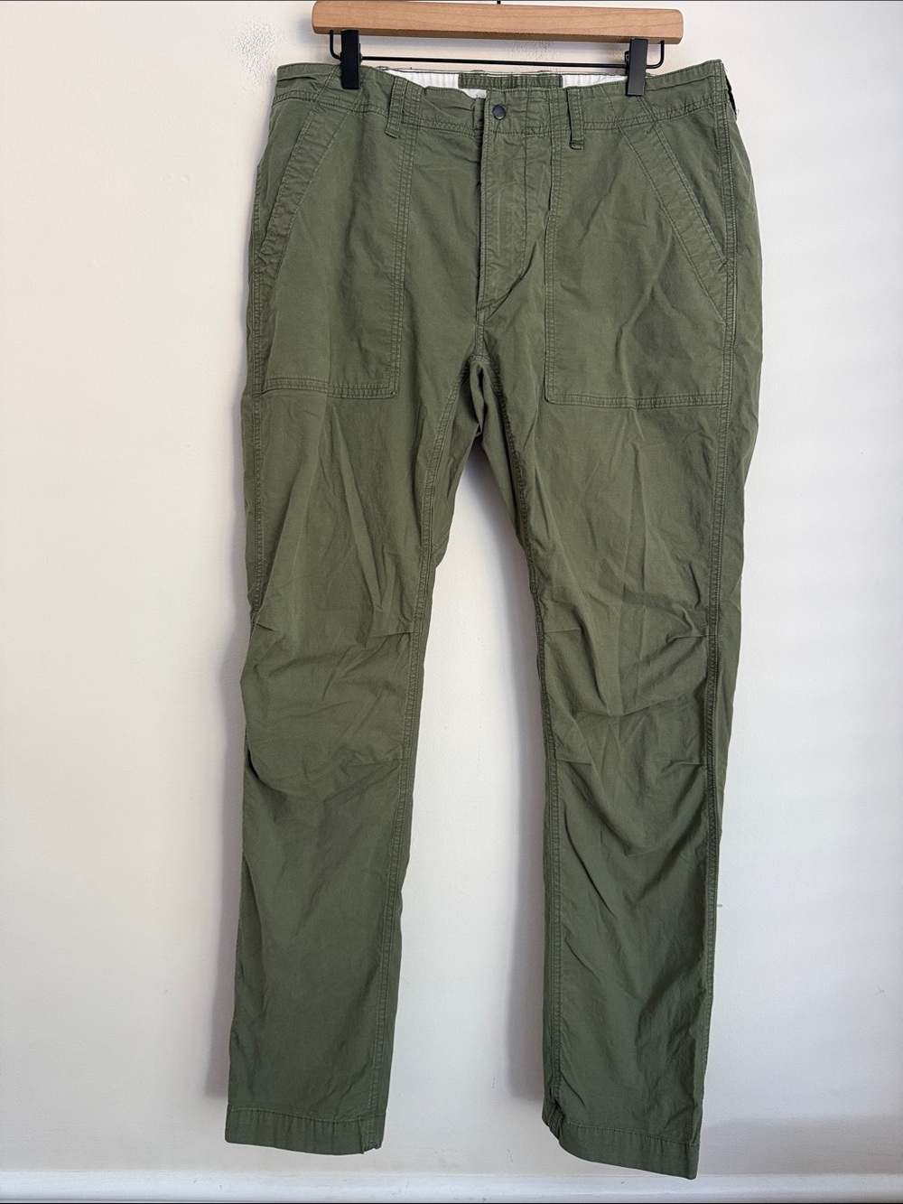 Relwen Flyweight Flex Chino Pants in Muted Olive Green size 36
